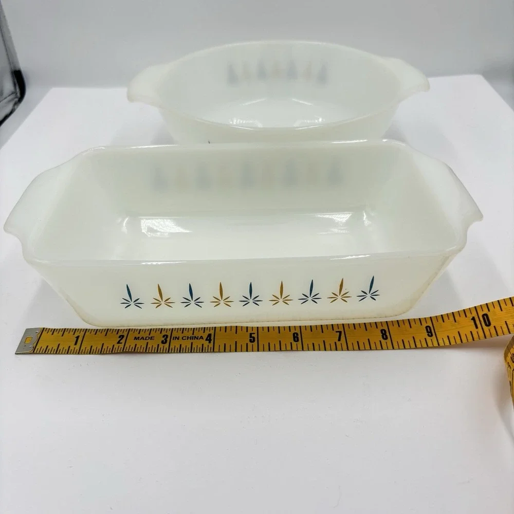 2 VTG Anchor Hocking Fire King Candle Glow 1.5 Qt Casserole 437 & 1 Qt Loaf 441